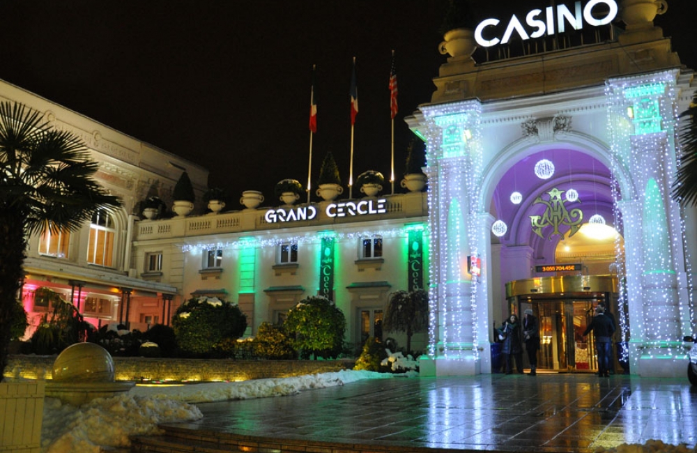 Illuminations de Noël au Casino Grand Cercle